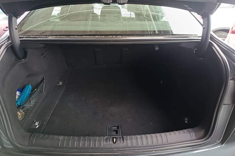 Used Audi A6L 2020 40 TFSI Luxury Dynamic Edition Trunk