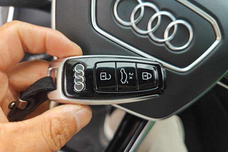 Used Audi A6L 2020 45 TFSI Prestige Dynamic Edition Vehicle Key