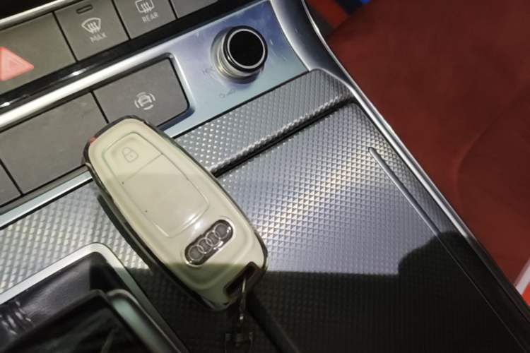 Used Audi A6L 2020 40 TFSI Luxury Dynamic Edition Vehicle Key