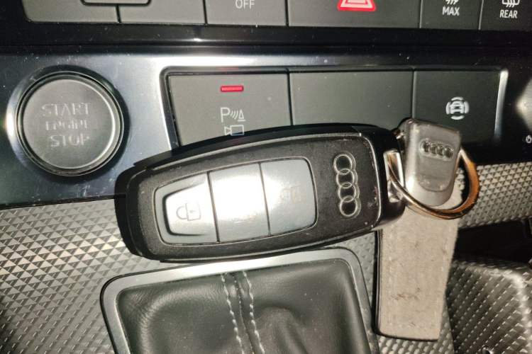 Used Audi A6L 2020 40 TFSI Luxury Dynamic Edition Vehicle Key