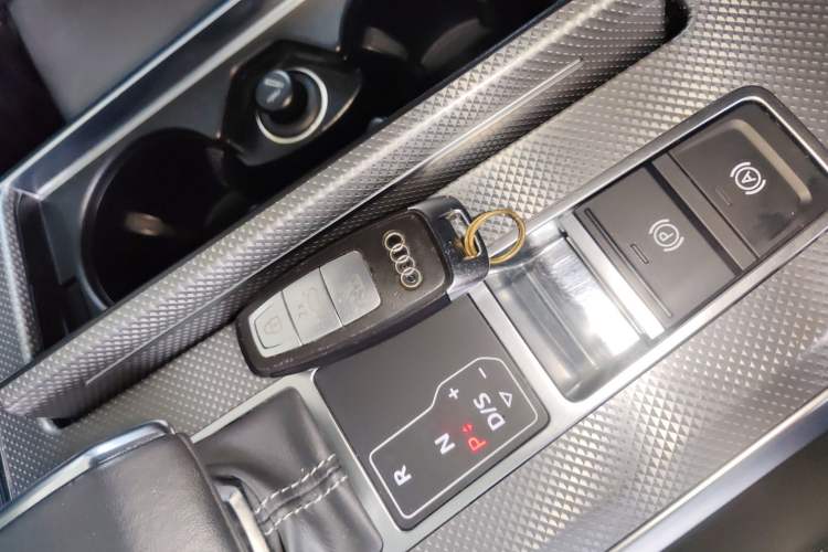 Used Audi A6L 2020 40 TFSI Luxury Dynamic Edition Vehicle Key