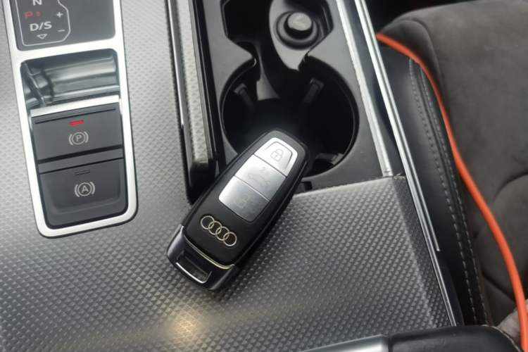 Used Audi A6L 2020 45 TFSI Prestige Dynamic Edition Vehicle Key