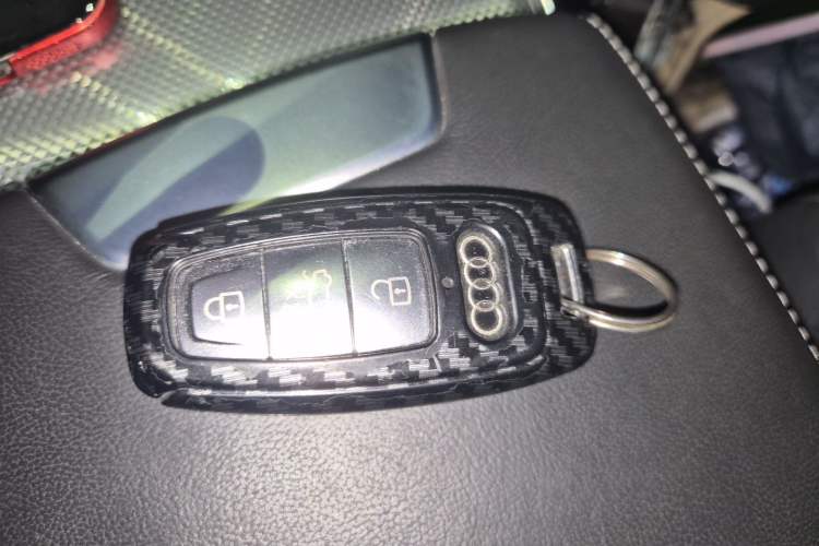 Used Audi A6L 2020 40 TFSI Luxury Dynamic Edition Vehicle Key