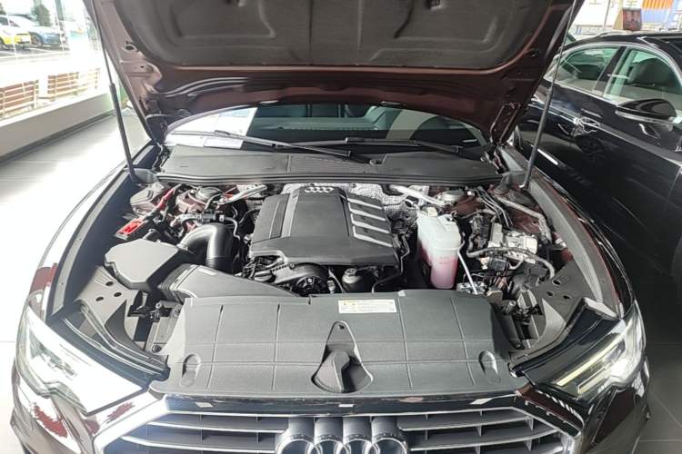 Used Audi A6L 2020 45 TFSI Prestige Dynamic Edition Engine Bay