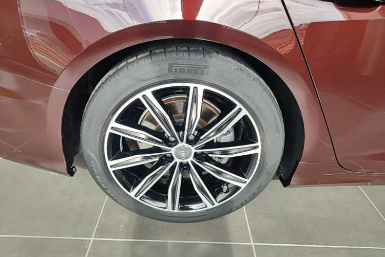 Used Audi A6L 2020 45 TFSI Prestige Dynamic Edition Right Rear Wheel Hub