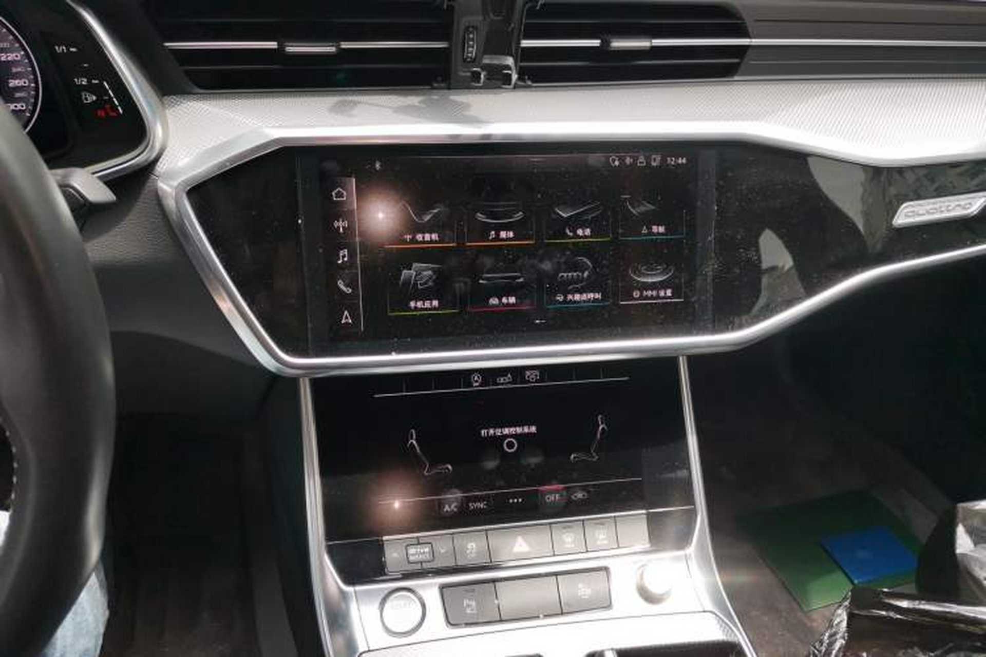 Used Audi A6L 2020 45 TFSI quattro Prestige Dynamic Edition Audio And AC Panel