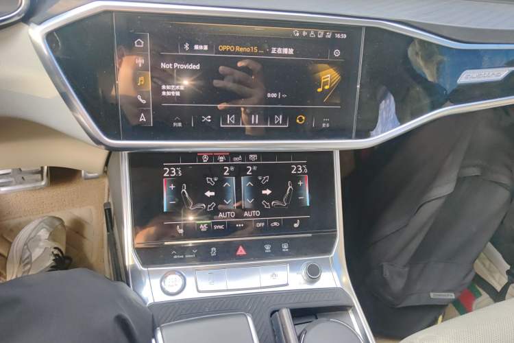 Used Audi A6L 2020 55 TFSI quattro Prestige Edition Audio And AC Panel