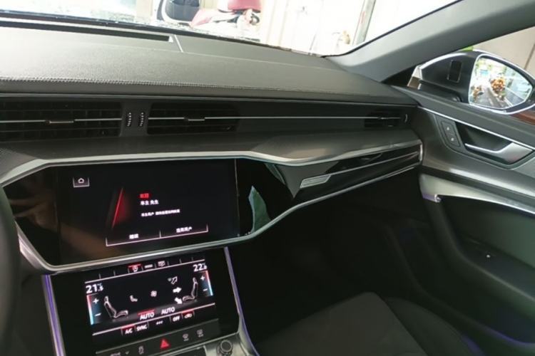 Used Audi A6L 2020 40 TFSI Luxury Dynamic Edition Center Console