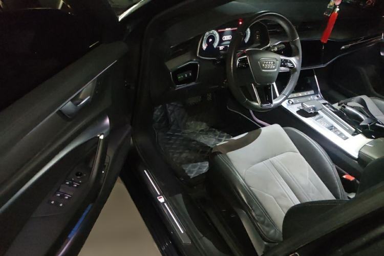 Used Audi A6L 2020 40 TFSI Luxury Prestige Edition Driver Seat