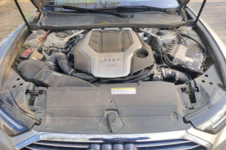 Used Audi A6L 2020 55 TFSI quattro Prestige Edition Engine Bay