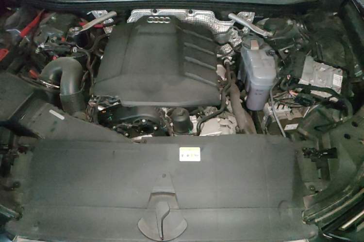 Used Audi A6L 2020 40 TFSI Luxury Prestige Edition Engine Bay