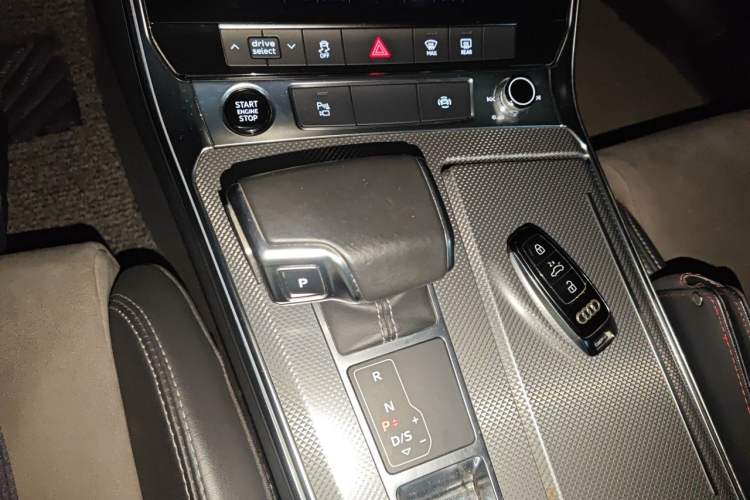 Used Audi A6L 2020 40 TFSI Luxury Dynamic Edition Gear Lever