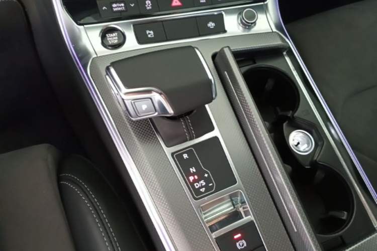 Used Audi A6L 2020 40 TFSI Luxury Dynamic Edition Gear Lever