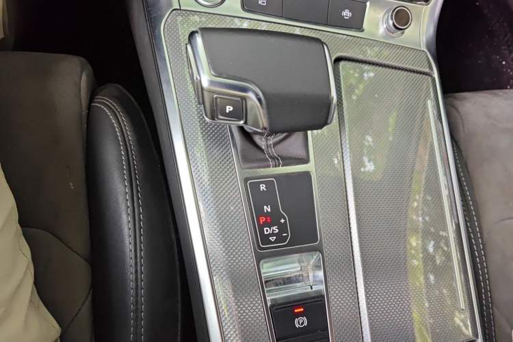 Used Audi A6L 2020 45 TFSI Prestige Dynamic Edition Gear Lever