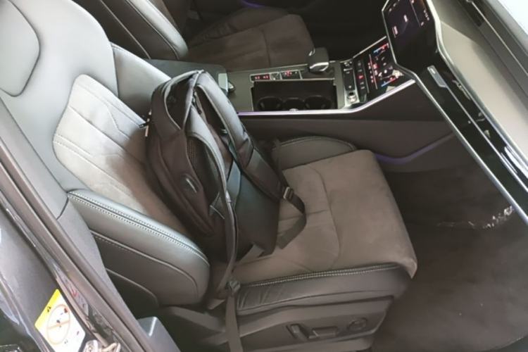 Used Audi A6L 2020 40 TFSI Luxury Dynamic Edition Right Front Seat