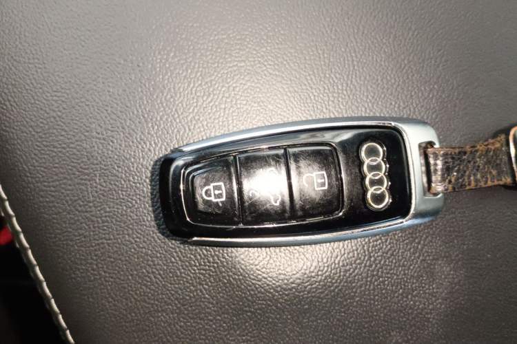 Used Audi A6L 2020 45 TFSI Prestige Dynamic Edition Vehicle Key