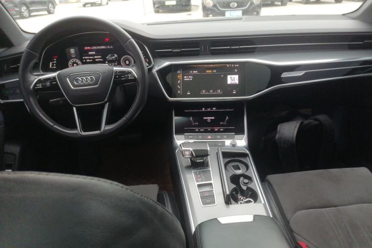 Used Audi A6L 2020 40 TFSI Luxury Dynamic Edition Center Console