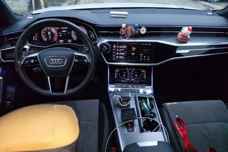 Used Audi A6L 2020 45 TFSI Prestige Dynamic Edition Center Console