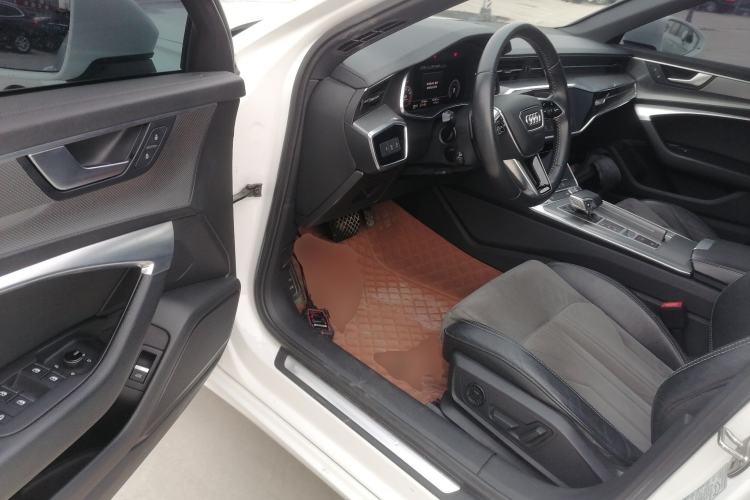 Used Audi A6L 2020 40 TFSI Luxury Dynamic Edition Driver Seat