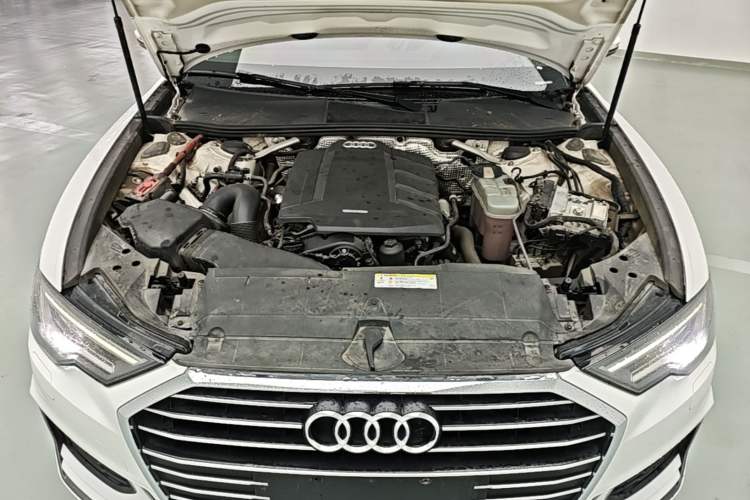 Used Audi A6L 2020 45 TFSI Prestige Dynamic Edition Engine Bay