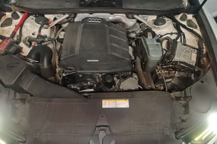 Used Audi A6L 2020 45 TFSI Prestige Dynamic Edition Engine Bay