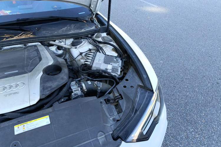 Used Audi A6L 2020 55 TFSI quattro Prestige Dynamic Edition Engine Bay Left