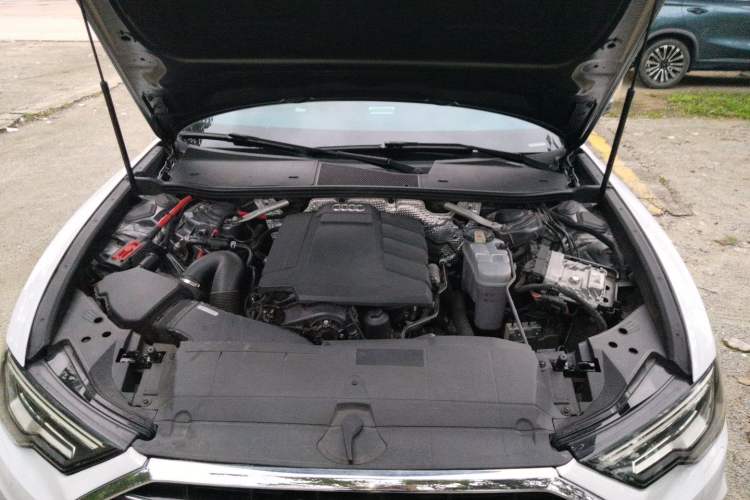 Used Audi A6L 2020 45 TFSI Prestige Dynamic Edition Engine Bay