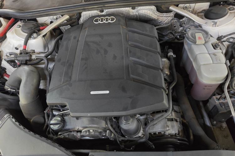 Used Audi A6L 2020 40 TFSI Luxury Dynamic Edition Engine Bay