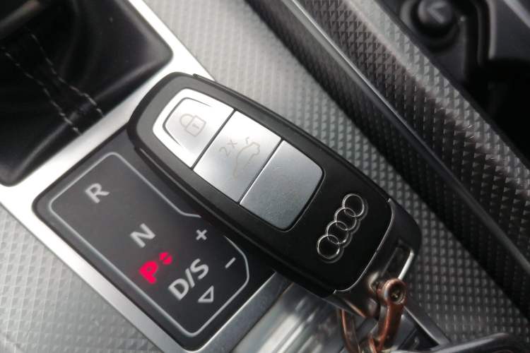 Used Audi A6L 2020 40 TFSI Luxury Dynamic Edition Interior 1