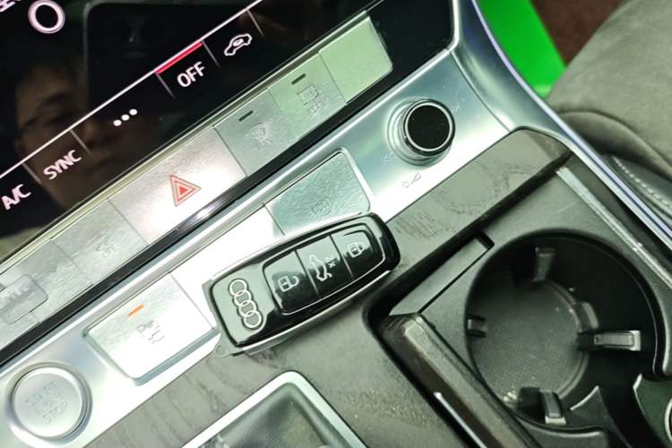 Used Audi A6L 2020 45 TFSI Prestige Dynamic Edition Vehicle Key