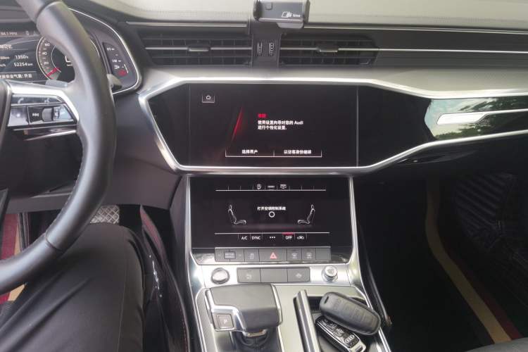 Used Audi A6L 2021 45 TFSI Prestige Elegant Edition Audio And AC Panel