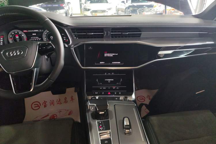 Used Audi A6L 2021 40 TFSI Luxury Dynamic Edition Audio And AC Panel