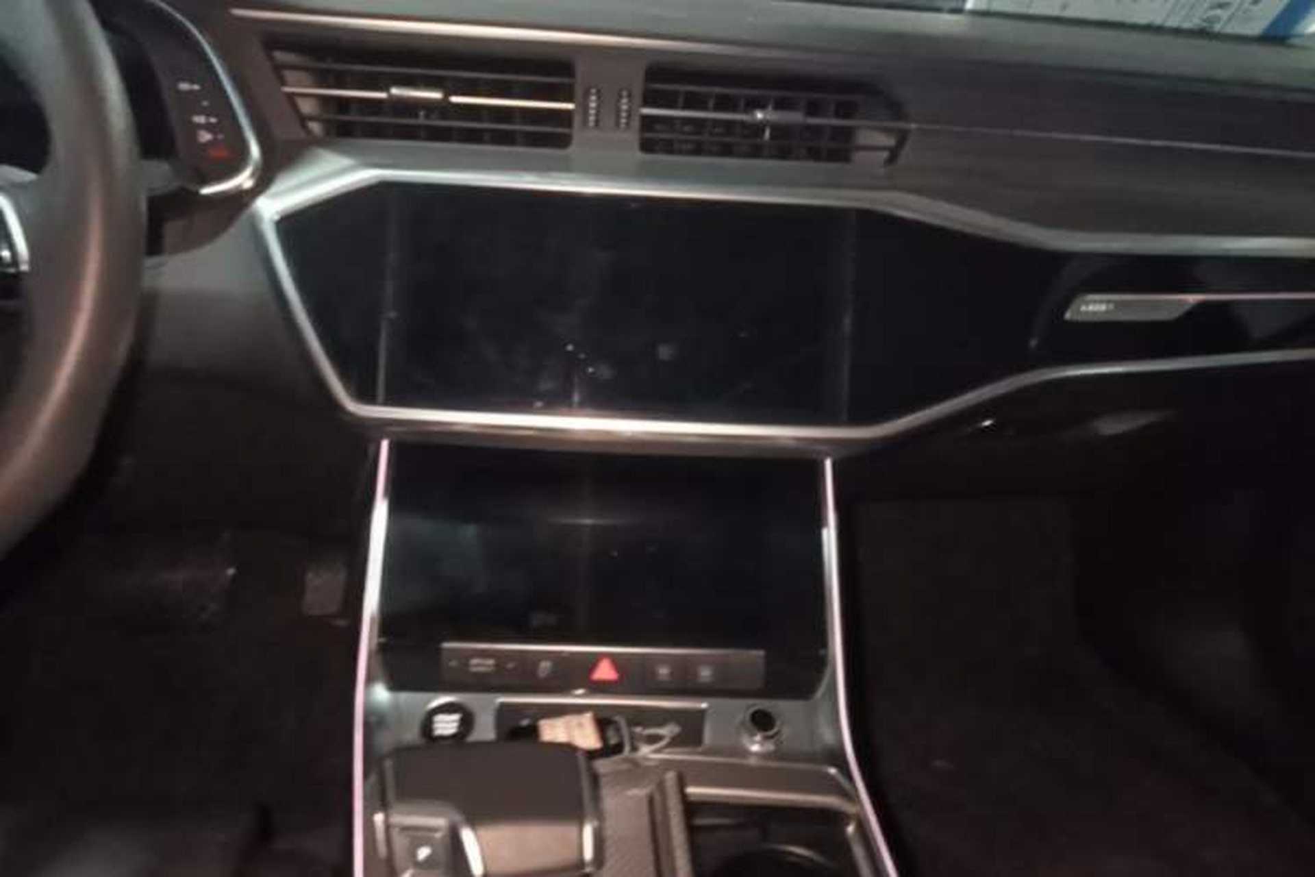 Used Audi A6L 2021 40 TFSI Luxury Prestige Edition Audio And AC Panel