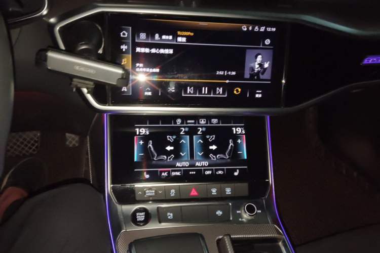 Used Audi A6L 2021 55 TFSI quattro Prestige Dynamic Edition Audio And AC Panel