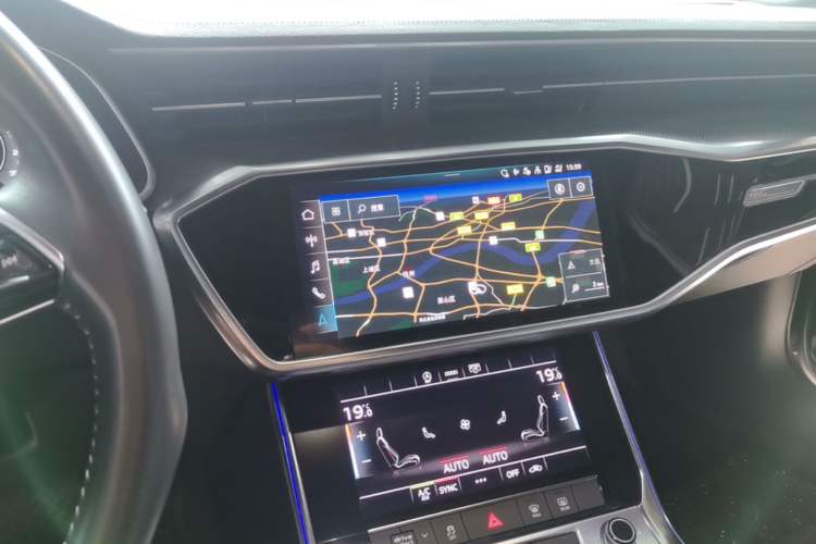 Used Audi A6L 2021 40 TFSI Luxury Dynamic Edition Audio And AC Panel
