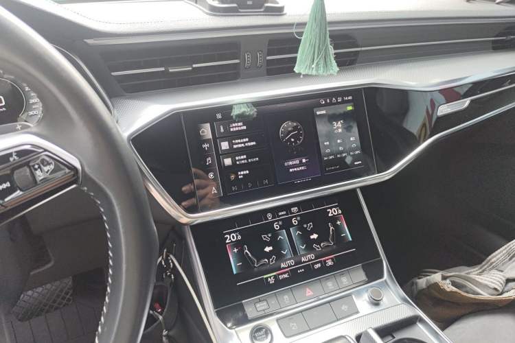 Used Audi A6L 2021 45 TFSI Prestige Dynamic Edition Audio And AC Panel