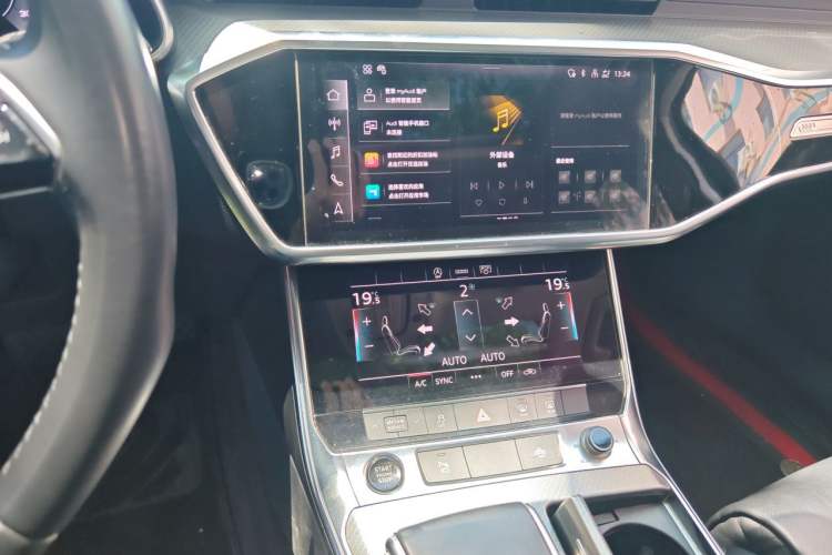 Used Audi A6L 2021 40 TFSI Luxury Prestige Edition Audio And AC Panel