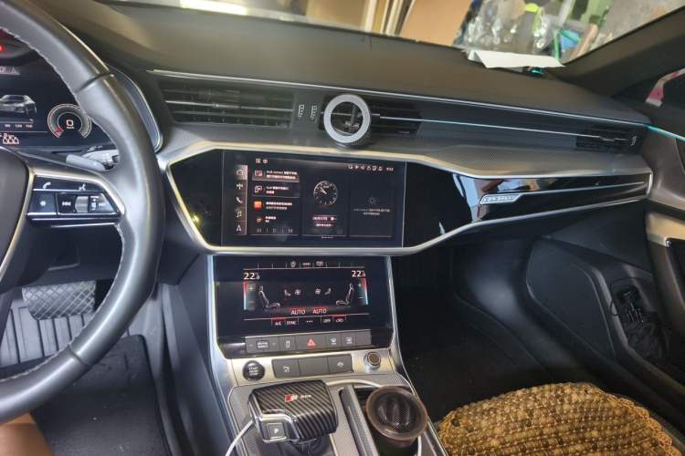 Used Audi A6L 2021 45 TFSI Prestige Dynamic Edition Audio And AC Panel