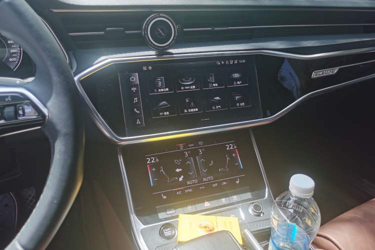 Used Audi A6L 2021 45 TFSI quattro Prestige Dynamic Edition Audio And AC Panel