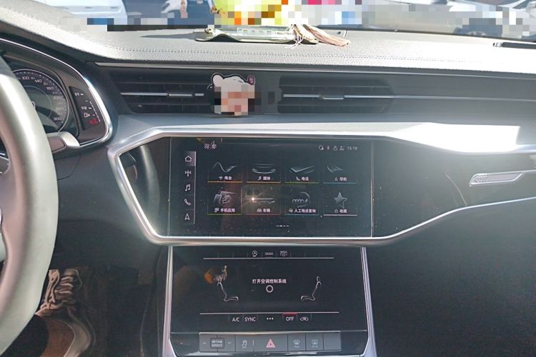 Used Audi A6L 2021 40 TFSI Luxury Dynamic Edition Audio And AC Panel