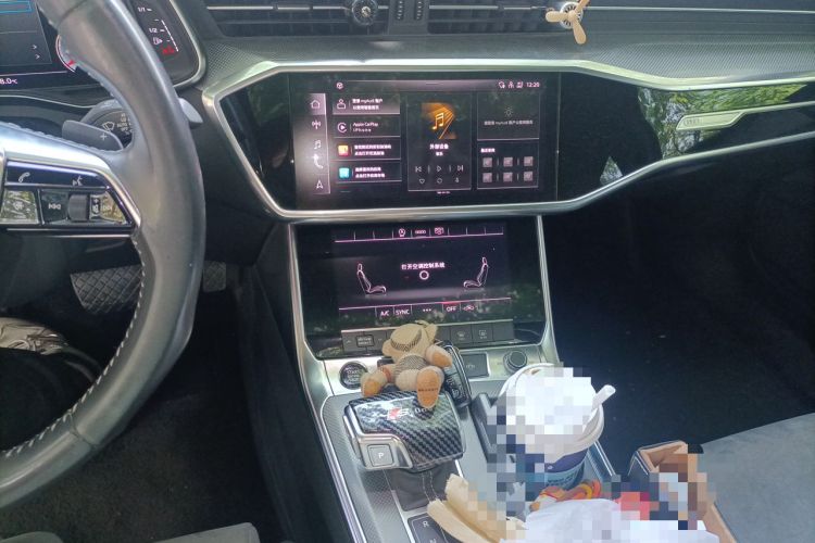 Used Audi A6L 2021 40 TFSI Luxury Dynamic Edition Audio And AC Panel