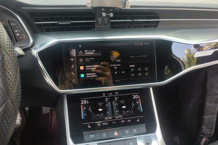 Used Audi A6L 2021 45 TFSI quattro Prestige Elegant Edition Audio And AC Panel