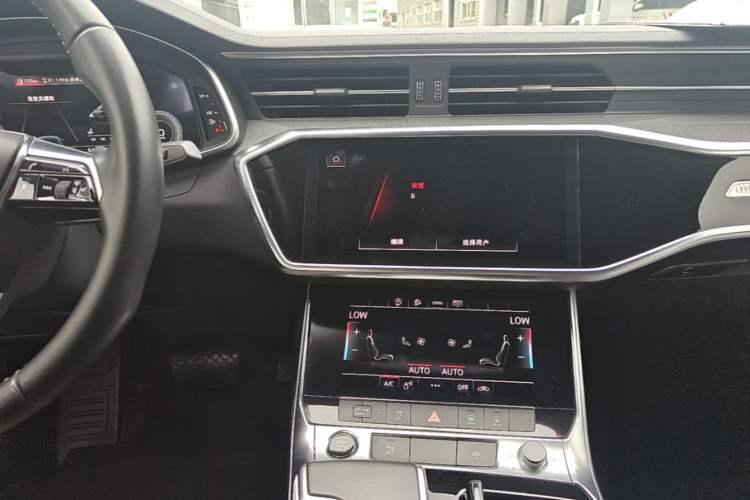 Used Audi A6L 2021 45 TFSI Prestige Dynamic Edition Audio And AC Panel