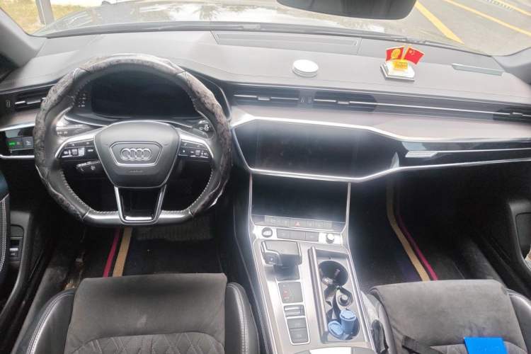 Used Audi A6L 2021 55 TFSI quattro Prestige Dynamic Edition Center Console