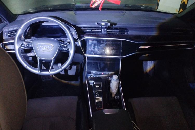 Used Audi A6L 2021 45 TFSI quattro Prestige Dynamic Edition Center Console