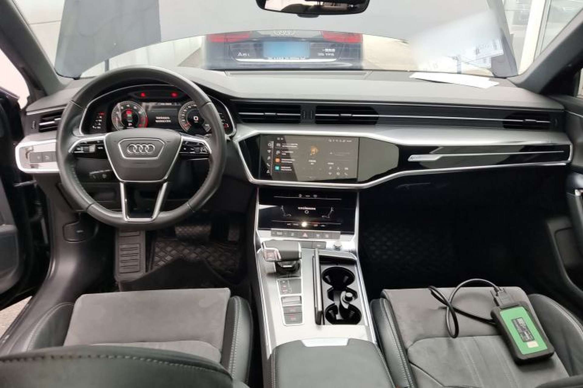 Used Audi A6L 2021 40 TFSI Luxury Dynamic Edition Center Console