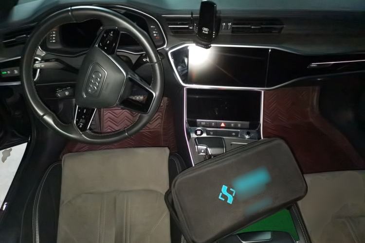 Used Audi A6L 2021 45 TFSI Prestige Dynamic Edition Center Console