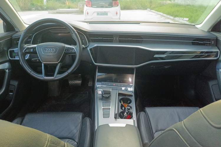 Used Audi A6L 2021 45 TFSI Prestige Elegant Edition Center Console