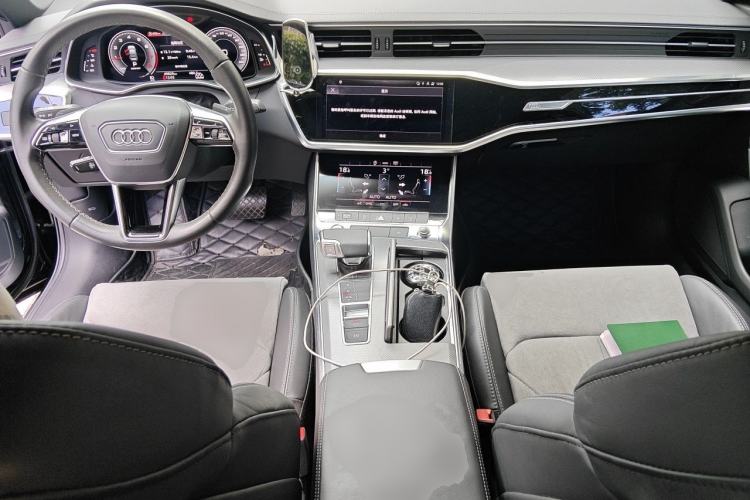 Used Audi A6L 2021 40 TFSI Luxury Dynamic Edition Center Console