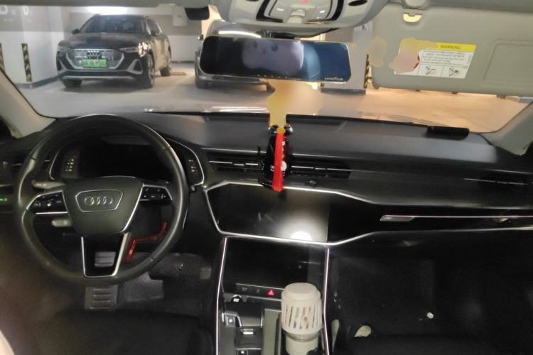 Used Audi A6L 2021 45 TFSI Prestige Elegant Edition Center Console